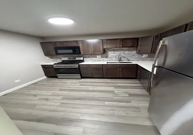 Photo 3 of Condo for sale at 445 S Cleveland Ave #204, Arlington Heights, IL 60005 | MLS# 12778769 | Listing updated on 2026-10-07