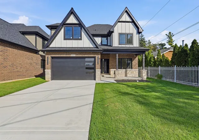 Photo 1 of Single family home for sale at 9235 Crescent Ct, Oak Lawn, IL 60453 | MLS# 12778777 | Listing updated on 2026-10-07