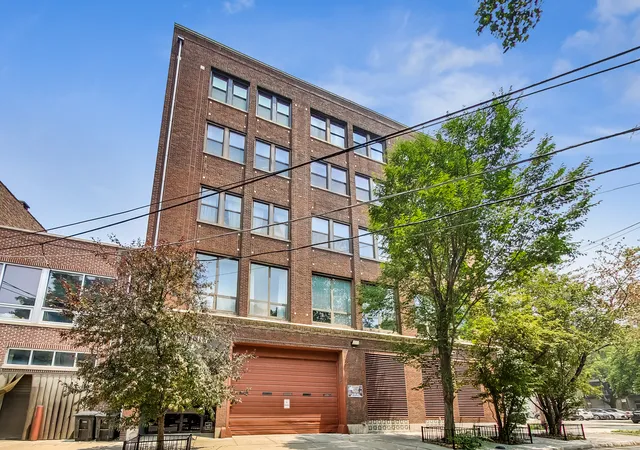 Condo for sale at 3323 N Paulina St #4E, Chicago, IL 60657 | MLS# 12778789