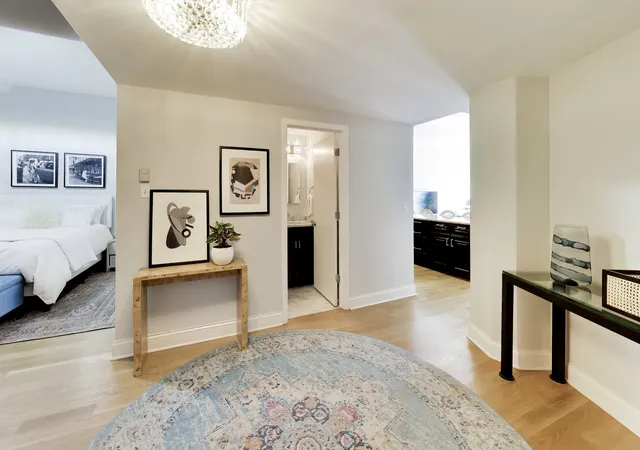 Photo 4 of Condo for sale at 3323 N Paulina St #4E, Chicago, IL 60657 | MLS# 12778789 | Listing updated on 2026-10-08