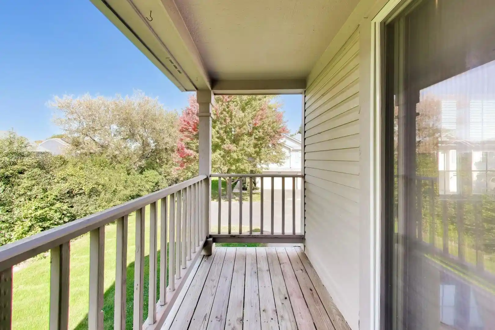 Listing Photo 17 - Condo for sale in 7107 S Stratton Ln located at 7107 S Stratton Ln, Gurnee, IL 60031 - Unit #11-C-7107