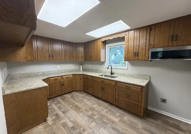Photo 4 of Single family home for sale at 28542 S Walleye Ln, Wilmington, IL 60481 | MLS# 12778809 | Listing updated on 2026-10-22