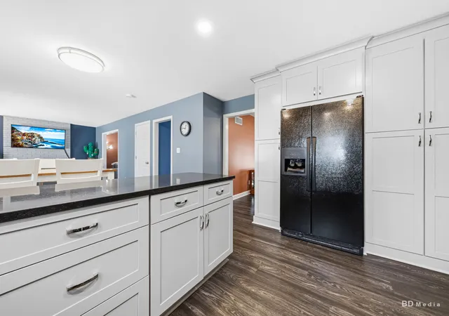 Photo 4 of Single family home for sale at 2320 Alder Ct, Aurora, IL 60504 | MLS# 12778812 | Listing updated on 2026-10-07