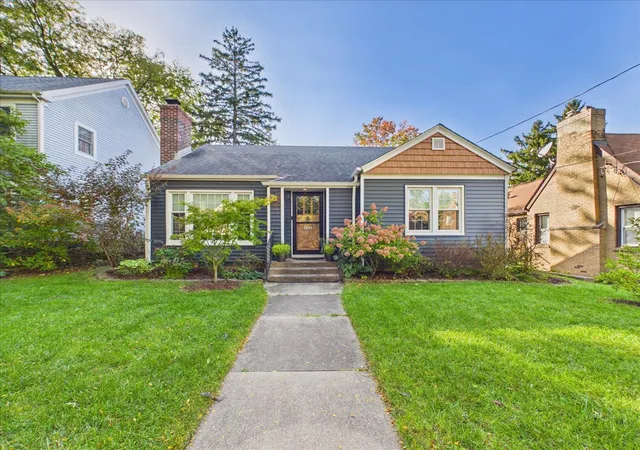 Photo 1 of Single family home for sale at 620 James Ave, Rockford, IL 61107 | MLS# 12778822 | Listing updated on 2026-10-07