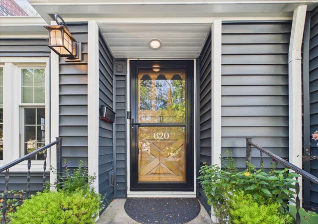 Photo 4 of Single family home for sale at 620 James Ave, Rockford, IL 61107 | MLS# 12778822 | Listing updated on 2026-10-07