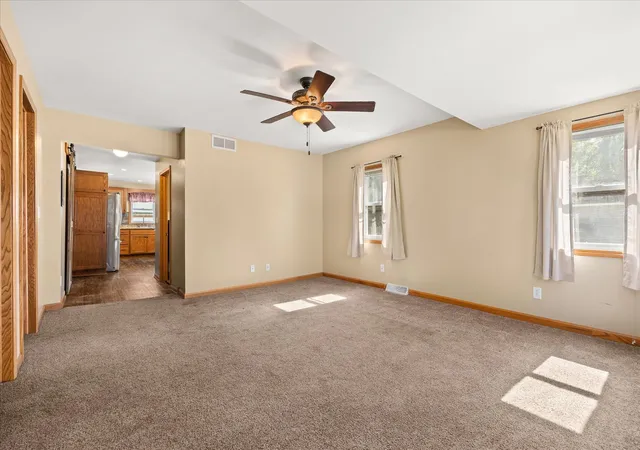 Photo 3 of Single family home for sale at 1507 Union St, Streator, IL 61364 | MLS# 12778825 | Listing updated on 2026-10-09