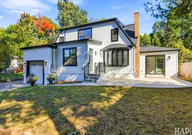 Photo 1 of Single family home for sale at 219 Western Ave, Highwood, IL 60040 | MLS# 12778830 | Listing updated on 2026-10-28