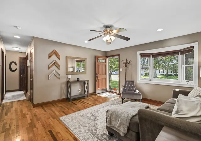 Photo 3 of Single family home for sale at 30w240 Allister Ln, Naperville, IL 60563 | MLS# 12778831 | Listing updated on 2026-10-09