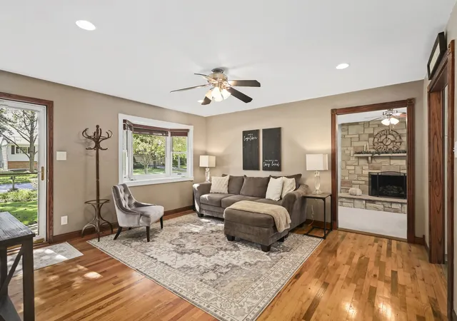 Photo 4 of Single family home for sale at 30w240 Allister Ln, Naperville, IL 60563 | MLS# 12778831 | Listing updated on 2026-10-09