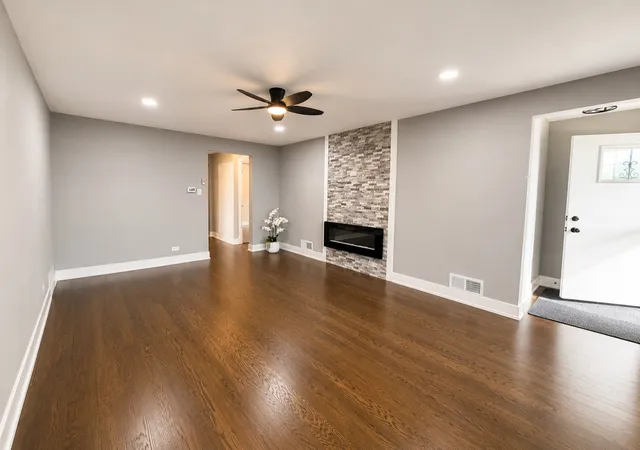 Photo 2 of Single family home for sale at 3836 W 85th Street, Chicago, IL 60652 | MLS# 12778841 | Listing updated on 2026-10-07