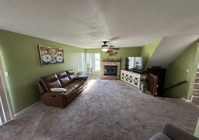 Photo 3 of Single family home for sale at 1917 Sunshine Ct, Zion, IL 60099 | MLS# 12778853 | Listing updated on 2026-10-23
