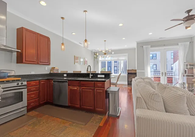 Photo 3 of Condo for sale at 1154 W Diversey Pkwy #2W, Chicago, IL 60614 | MLS# 12778860 | Listing updated on 2026-10-08