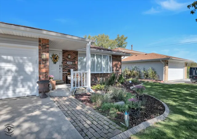 Photo 1 of Single family home for sale at 6406 182nd Street, Tinley Park, IL 60477 | MLS# 12778863 | Listing updated on 2026-10-20