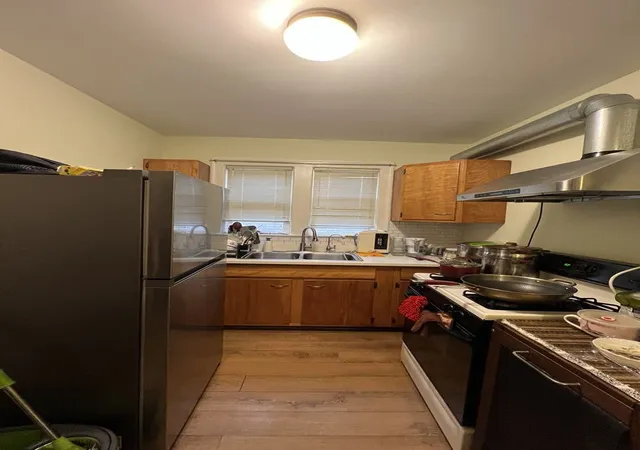 Photo 4 of Single family home for sale at 5039 S Christiana Ave, Chicago, IL 60632 | MLS# 12778877 | Listing updated on 2026-10-07