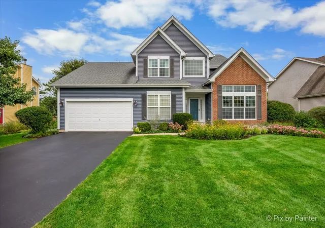 Photo 1 of Single family home for sale at 1173 Sandalwood Ln, Crystal Lake, IL 60014 | MLS# 12778879 | Listing updated on 2026-10-07