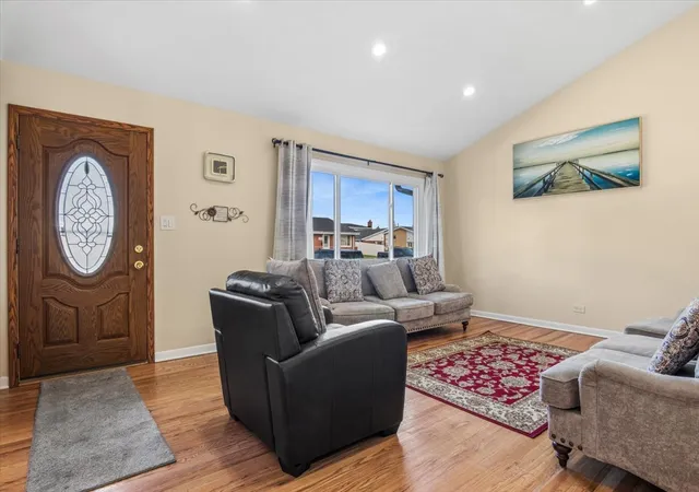 Photo 2 of Townhouse for sale at 7031 W Crain St, Niles, IL 60714 | MLS# 12778885 | Listing updated on 2026-10-07