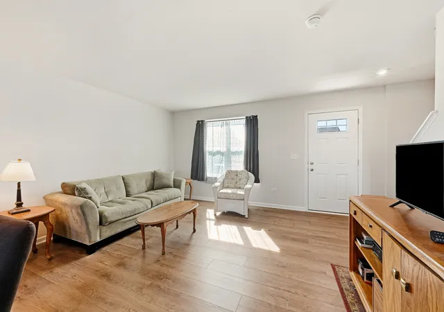 Photo 3 of Single family home for sale at 718 E Garfield St, Waterman, IL 60556 | MLS# 12778886 | Listing updated on 2026-10-07