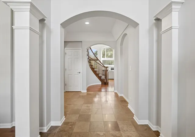 Photo 3 of Single family home for sale at (Undisclosed), Hoffman Estates, IL 60192 | MLS# 12778923 | Listing updated on 2026-10-09