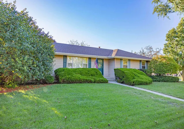 Single family home for sale at 2601 Ruth Fitzgerald Dr, Plainfield, IL 60586 | MLS# 12778929