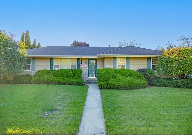 Photo 1 of Single family home for sale at 2601 Ruth Fitzgerald Dr, Plainfield, IL 60586 | MLS# 12778929 | Listing updated on 2026-10-07