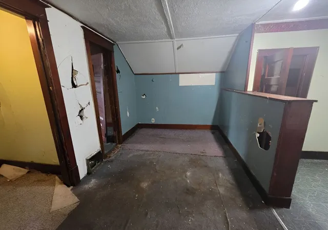 Photo 3 of Single family home for sale at 344 10th Street, Moline, IL 61265 | MLS# 12778972 | Listing updated on 2026-10-07