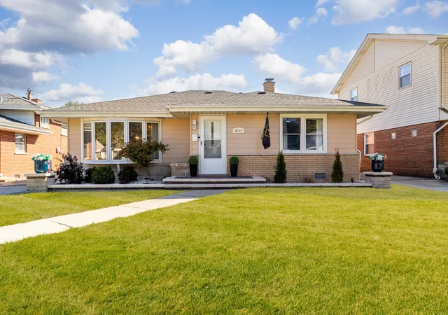 Photo 1 of Single family home for sale at 9205 Menard Ave, Oak Lawn, IL 60453 | MLS# 12778994 | Listing updated on 2026-10-07