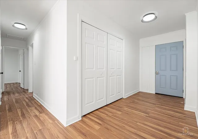 Photo 3 of Single family home for sale at 365 Waverly St, Park Forest, IL 60466 | MLS# 12779051 | Listing updated on 2026-10-07