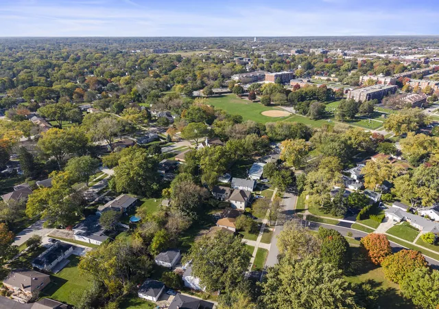 Photo 24 of Single family home for sale at 200 S Greeley St, Palatine, IL 60067 | MLS# 12779067 | Listing updated on 2026-10-22