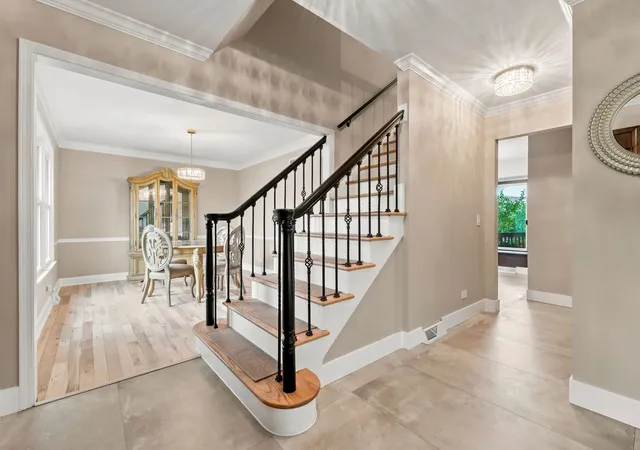 Photo 3 of Single family home for sale at 1221 W Sable Dr, Addison, IL 60101 | MLS# 12779077 | Listing updated on 2026-10-07