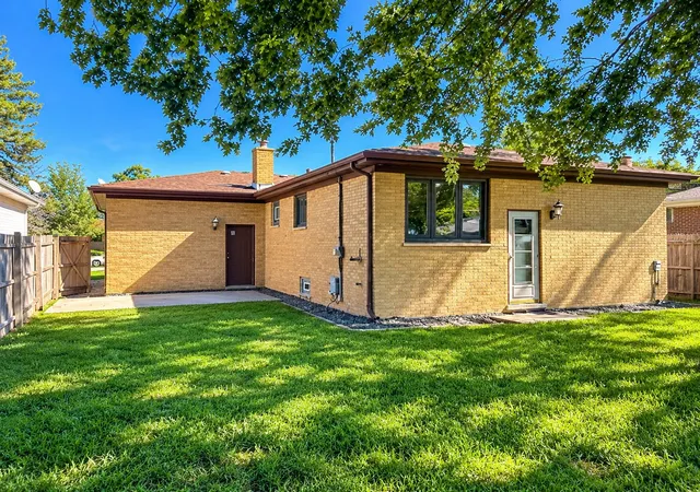 Photo 3 of Single family home for sale at 17034 Henry St, Lansing, IL 60438 | MLS# 12779079 | Listing updated on 2026-10-07