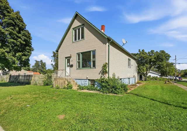 Photo 1 of Single family home for sale at 3045 Morgan St, Steger, IL 60475 | MLS# 12779098 | Listing updated on 2026-10-07