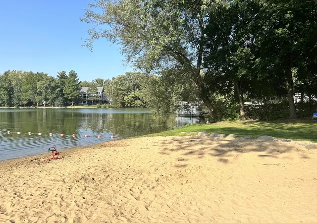 Photo 3 of Single family home for sale at 23726 N Overhill Dr, Lake Zurich, IL 60047 | MLS# 12779107 | Listing updated on 2026-10-07