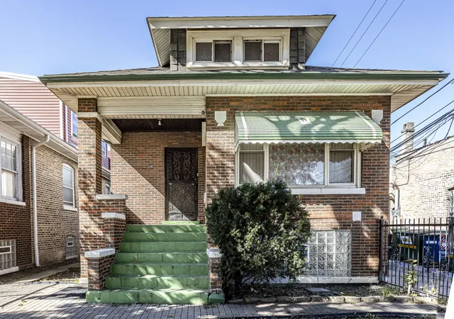 Photo 3 of Single family home for sale at 1540 N Mason Ave, Chicago, IL 60651 | MLS# 12779145 | Listing updated on 2026-10-09