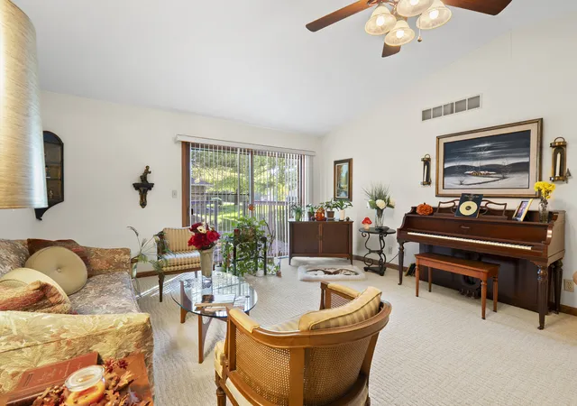 Photo 4 of Condo for sale at 3501 Inglenook Ln #0, Rockford, IL 61114 | MLS# 12779154 | Listing updated on 2026-10-07