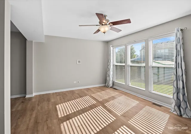 Photo 3 of Single family home for sale at 2718 Stonewall Ln, Joliet, IL 60435 | MLS# 12779169 | Listing updated on 2026-10-08