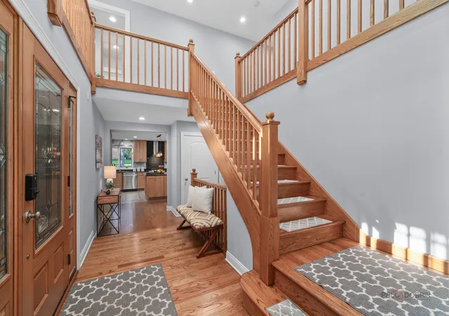 Photo 4 of Single family home for sale at 26792 W Lakeview Dr S, Lake Barrington, IL 60084 | MLS# 12779190 | Listing updated on 2026-10-09