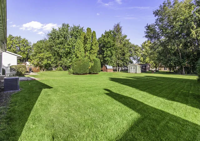 Photo 3 of Single family home for sale at 1620 Lake Holiday Dr, Sandwich, IL 60548 | MLS# 12779193 | Listing updated on 2026-10-10