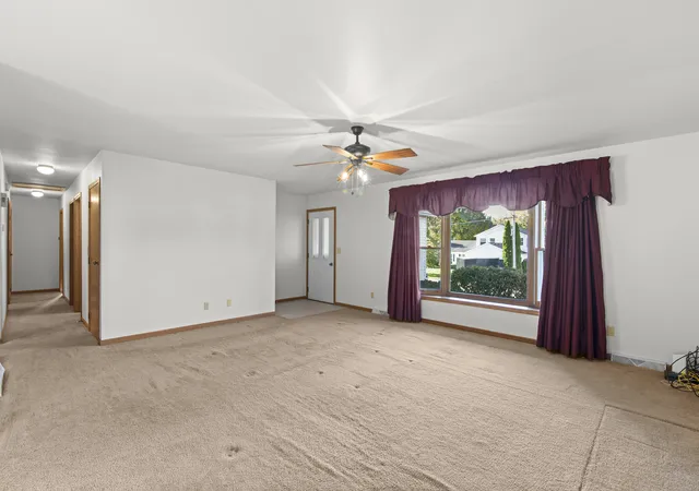 Photo 4 of Single family home for sale at 1620 Lake Holiday Dr, Sandwich, IL 60548 | MLS# 12779193 | Listing updated on 2026-10-10