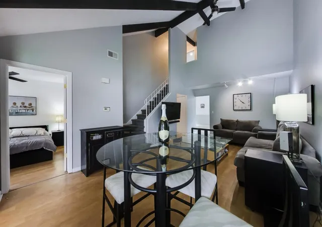 Photo 4 of Condo for sale at 1720 E Shannon Ln #6, Palatine, IL 60074 | MLS# 12779195 | Listing updated on 2026-10-07