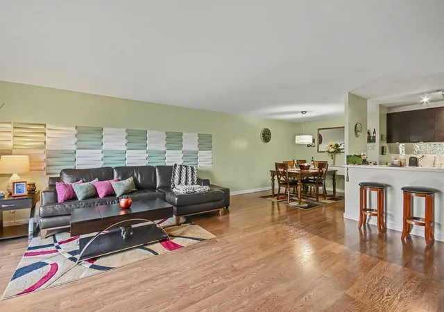 Photo 3 of Condo for sale at 120 Lakeview Dr #519, Bloomingdale, IL 60108 | MLS# 12779259 | Listing updated on 2026-10-13
