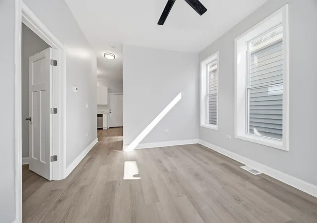 Listing Photo 4 - Condo for sale in building located at 5409 S Paulina St, Chicago, IL 60609