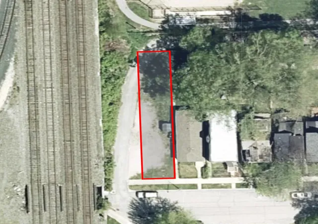 Photo 1 of Land for sale at 354 W 58th Street, Chicago, IL 60621 | MLS# 12779284 | Listing updated on 2026-10-07