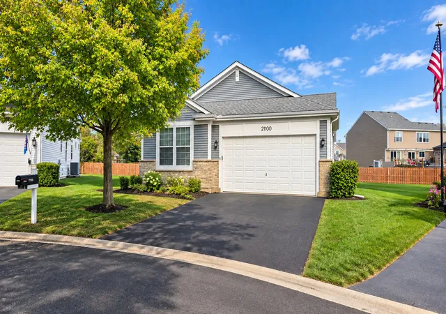 Photo 2 of Single family home for sale at 21100 Eugene Siegel Ct, Crest Hill, IL 60403 | MLS# 12779290 | Listing updated on 2026-10-07