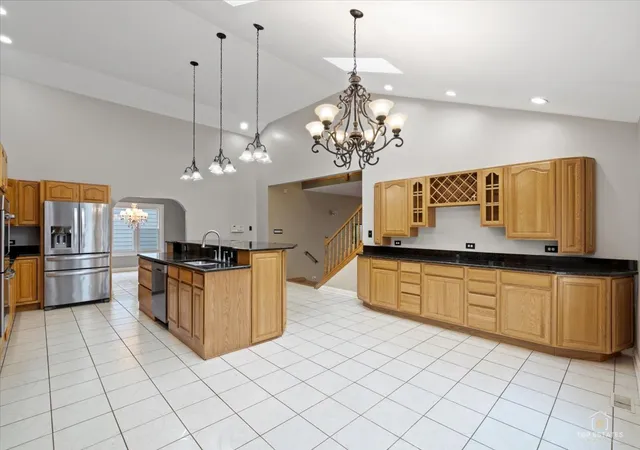Photo 4 of Single family home for sale at 6613 Conrad Ave, Hodgkins, IL 60525 | MLS# 12779294 | Listing updated on 2026-10-21