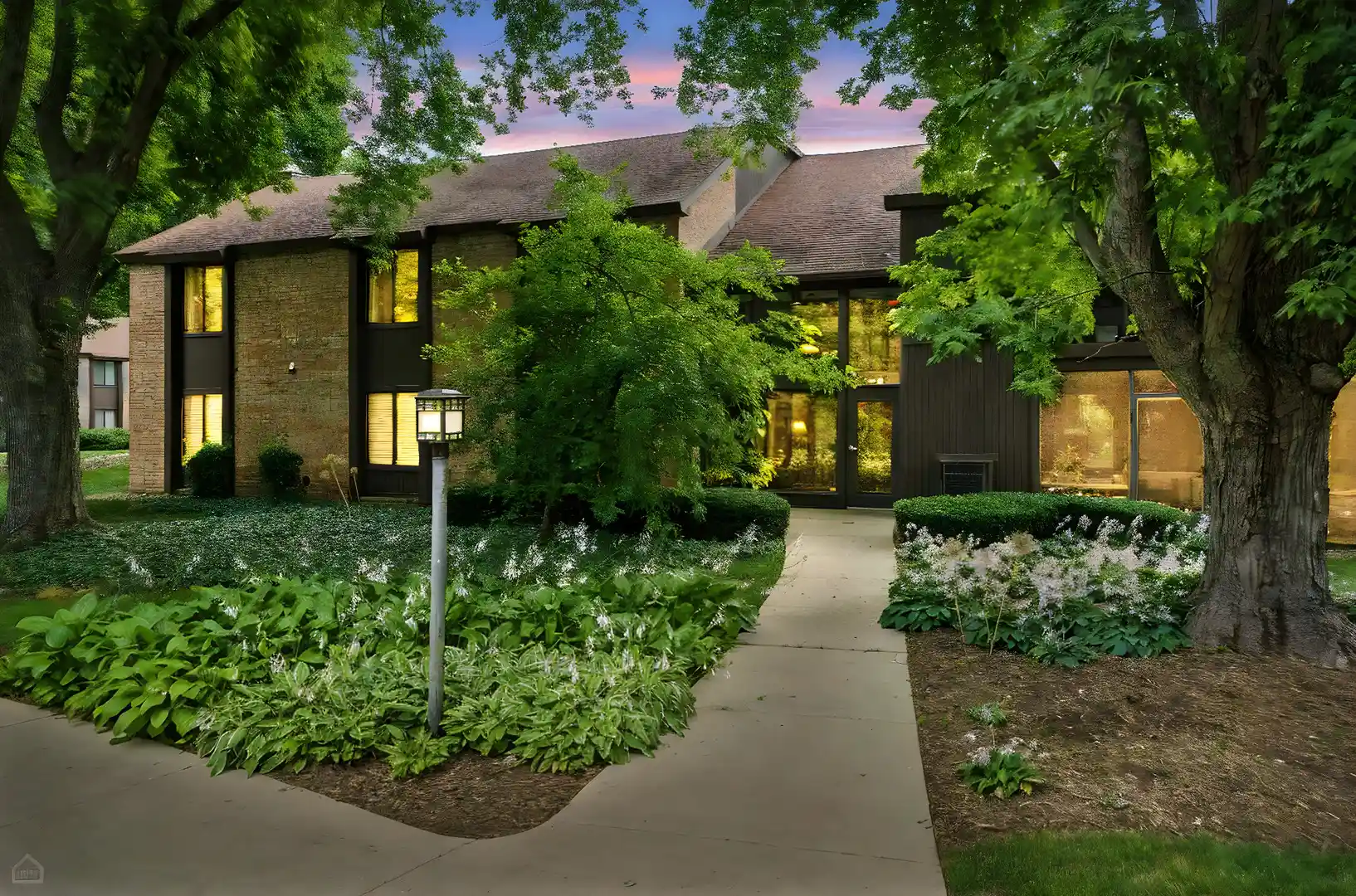 Listing Photo 2 - Condo for sale in 740 Saint Andrews Ln located at 740 Saint Andrews Ln, Crystal Lake, IL 60014 - Unit 740 Saint Andrews Ln