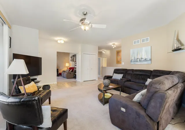 Photo 4 of Townhouse for sale at 3641 193rd Place, Lansing, IL 60438 | MLS# 12779302 | Listing updated on 2026-10-09