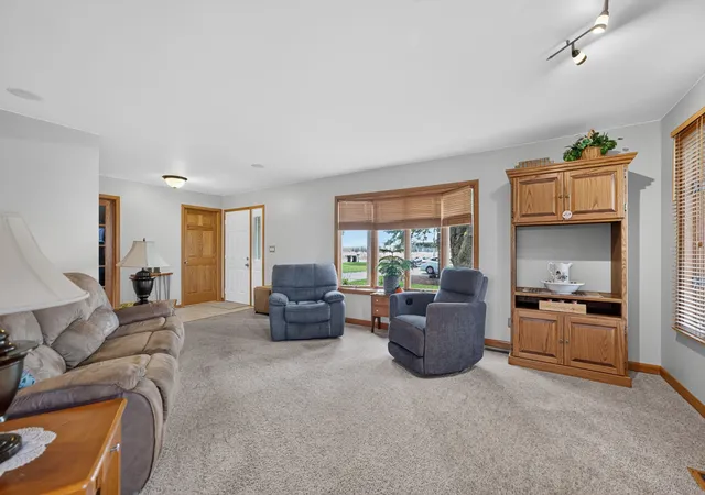 Photo 4 of Single family home for sale at 46w618 Granart Rd, Big Rock, IL 60511 | MLS# 12779304 | Listing updated on 2026-10-22