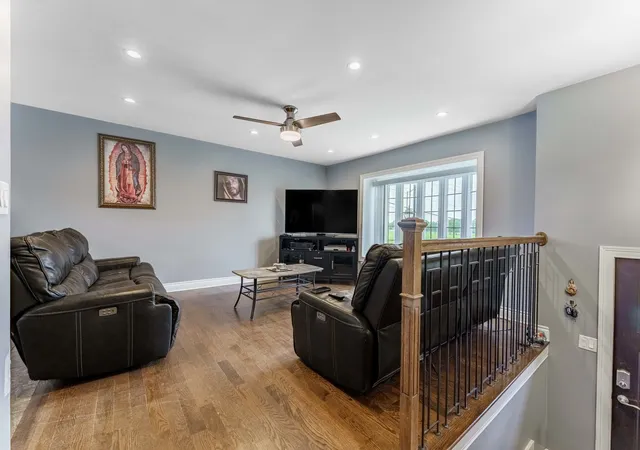 Photo 3 of Single family home for sale at 346 Eaton Ave, Romeoville, IL 60446 | MLS# 12779322 | Listing updated on 2026-10-07