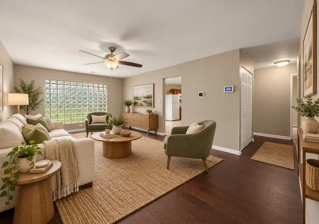Photo 3 of Single family home for sale at 17550 Winston Ct, Country Club Hills, IL 60478 | MLS# 12779341 | Listing updated on 2026-10-07