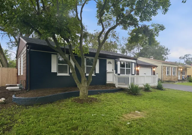 Photo 3 of Single family home for sale at 21727 Clyde Ave, Sauk Village, IL 60411 | MLS# 12779369 | Listing updated on 2026-10-07